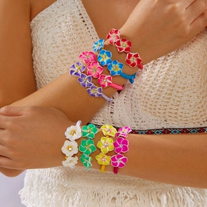 Handgefertigtes Geflochtenes Frangipani Armband Für Damen Böhmische Polymer-Ton Blume Strass Sommer Strand Urlaub Verstellbares Seil Schmuck
