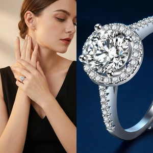 Elegant Round Four-Prong Alloy Rhinestone Halo Open Ring For Women Fashion Temperament Wedding Party Jewelry Accessory