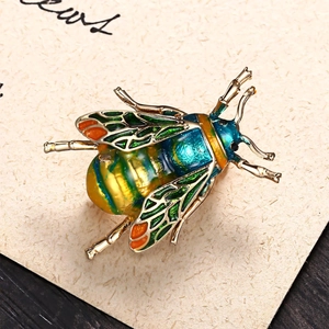 Exquisite bunte Bienen-Brosche mit Vergoldung und detaillierter Emaille-Verarbeitung