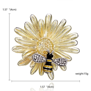 Sunflower and honey bee brooch with yellow enamel petals and white rhinestones, 4x4cm