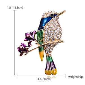 Exquisite Kolibri-Blumenbrosche aus Goldlegierung mit Kristall-Strasssteinen, 4,5 cm x 4 cm