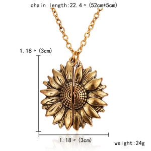 Collier double couche avec pendentif tournesol fini vieil or et chaîne de 52 cm