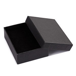 Elegante caja de regalo negra para joyería con forro de terciopelo para collares