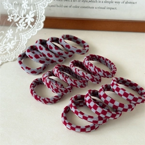 Five-piece set of thick elastic heart and checkerboard pattern hair ties for women