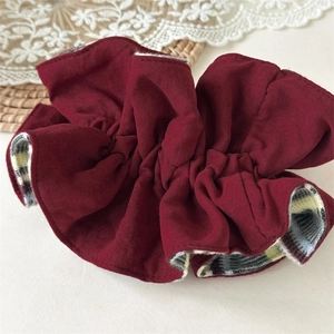 Chouchou vintage bordeaux en tricot avec détail à carreaux et élastique haute résistance