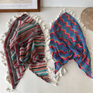 Boheemse gehaakte driehoekige hoofddoek met bloemmotieven en kwastjes voor dames