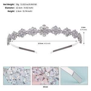 Dimensions détaillées et matériaux en zircon pour cet accessoire de cheveux floral