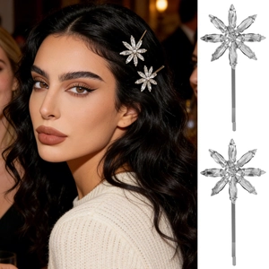 Elegant Copper Alloy Rhinestone Flower Hair Clips For Women Shiny Snowflake Bobby Pins Stylish Side Clips Fashion Jewelry
