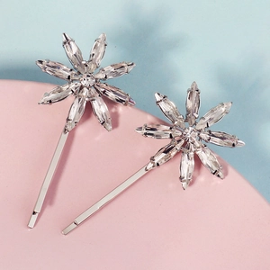 Set of two crystal flower hair clips with sparkling rhinestones in a silver finish