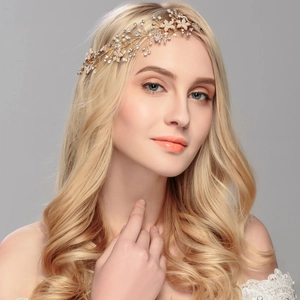 Serre-tête de mariée luxueux avec perles blanches et strass brillants sur fil floral doré