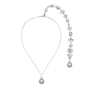 Collier de dos argenté pour mariée avec longs cristaux en goutte et détails chic