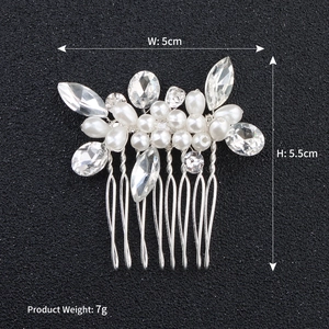 Detail view of pearl and rhinestone bridal hair comb showing 5cm width and 5.5cm height
