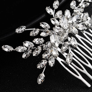 Peigne à cheveux de mariée argenté avec strass marquise en forme de feuilles pour mariage