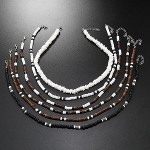 Ensemble de colliers bohèmes en noix de coco naturelle et perles avec fermoir mousqueton