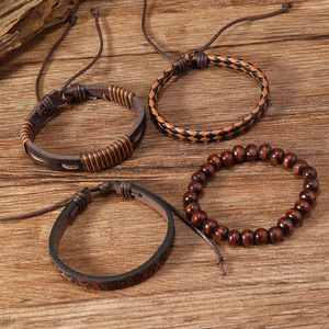 Details des 4-teiligen Vintage Lederarmband-Sets mit handgeflochtenem Hexagramm-Muster