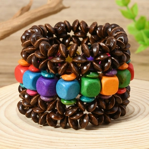 Bracelet multicouche de perles en bois bohème avec perles élastiques colorées faites main