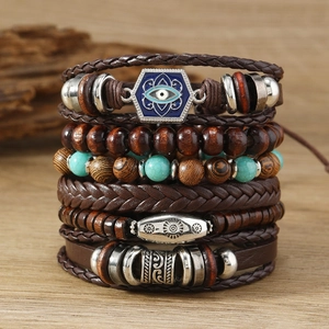 Conjunto de pulseras vintage de cuentas de madera y cuero con amuleto de ojo turco