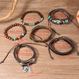 Détails de bracelets bohèmes vintage avec pendentifs tête de mort et plumes en métal