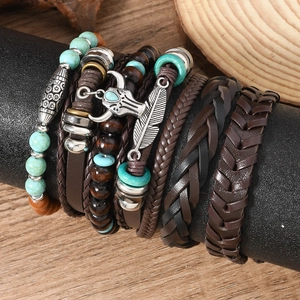 Bracelet multicouche homme style bohème 6 pièces avec pendentif taureau et plumes