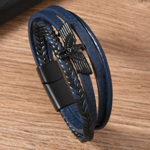 Herren-Lederarmband in Navy-Blau mit schwarzem Adler-Anhänger und Magnetverschluss