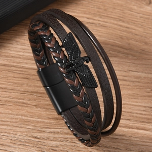 Herren Vintage Lederarmband geflochten mit schwarzem Adler-Anhänger und Magnetverschluss aus Zink