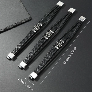 Lot de trois bracelets en cuir tressé noir avec charmes Étoile de David et Arbre de Vie