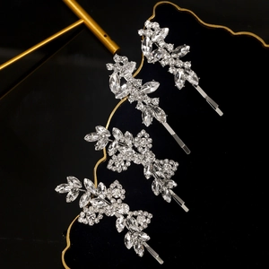 Coffret de barrettes à cheveux élégantes avec strass, motifs feuilles et fleurs argentées