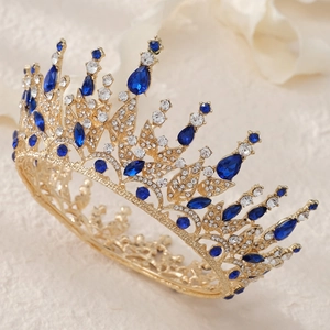 Diadème de mariée vintage doré avec cristaux bleu roi et strass brillants