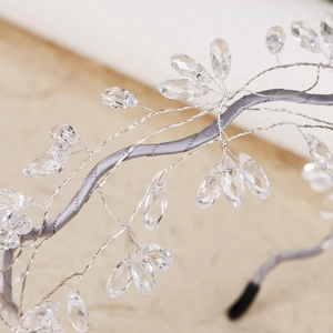 Elegant handmade bridal crystal headband with silver wire and transparent beads for weddings