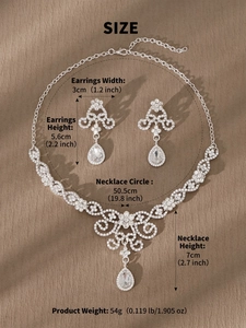 Detaillierte Maße des Strass-Perlen-Schmucksets mit 50,5 cm Länge und 7 cm Höhe der Kette