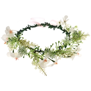 Couronne de mariée florale avec fleurs blanches et ruban rose pour photographie