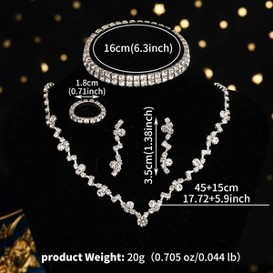 Guide des tailles détaillé pour parure de bijoux de mariée argentée avec strass brillants
