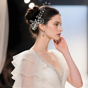 Handgefertigte Braut Haarspangen Elegante Künstliche Perle Strass Blatt Wald Stil Entenschnabel Haarnadeln Für Hochzeit Damen Haar Zubehör