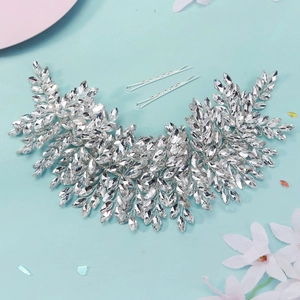 Serre-tête de mariée luxueux en argent avec cristaux marquise et feuilles de mariage