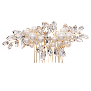 Elegant bridal hair comb with white pearls and marquise rhinestones in leaf design