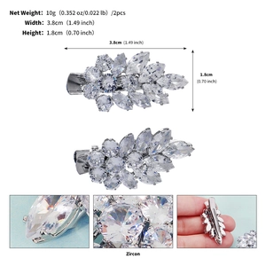 Detailed dimensions and macro view of leaf shaped crystal zircon hair clips in a 2-piece set