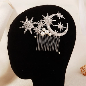 Sparkling star and moon hair comb with rhinestones and pearls for elegant banquet styling