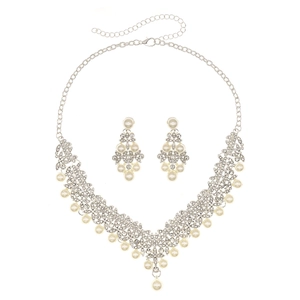 Elegant bridal jewelry set with sparkling rhinestones and white pearls on silver necklace