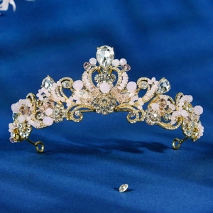 Couronne de mariée aux cristaux roses et base dorée vintage pour fêtes et mariages