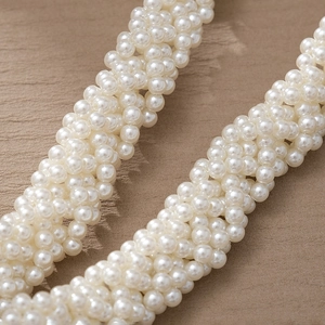 Elegant bridal wedding sash with white pearls and satin ribbon for bridal dresses