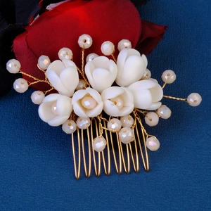 Elegant Chinese style bridal hair comb with ceramic tulips, pearls and golden floral details