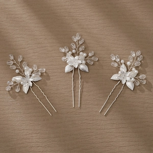Exquisite bridal hair pin set with handmade beads flowers and rhinestones on silver u-shaped pin