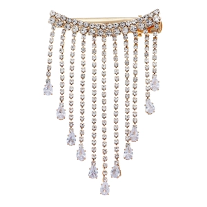 Barrette à cheveux dorée avec strass en cristal et glands pendants sur fond blanc pur