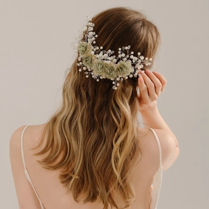 Vintage Handmade Bridal Headband Green Fabric Rose Flowers With Imitation Artificial Pearls Crystal Beads Alloy Wire Forest Style Women Hair Accessories