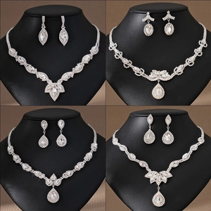 Juego de Joyas Vintage Aleación Perla Artificial Diamantes de Imitación Mujer Novia Boda Fiesta Collar Pendientes Gota de Agua