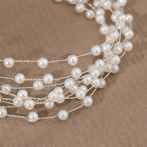 Serre-tête élégant en perles avec fil d'argent artisanal et plusieurs rangs de perles