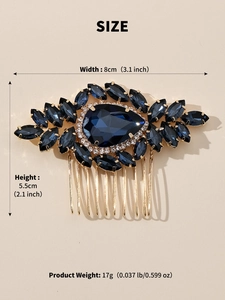 Vue détaillée du peigne à cheveux en cristal bleu marine avec largeur 8cm et hauteur 5,5cm