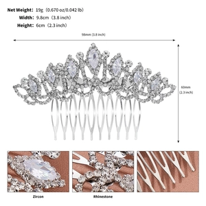 Détail du peigne de mariée argenté avec zircons et strass, taille 9,8cm x 6cm