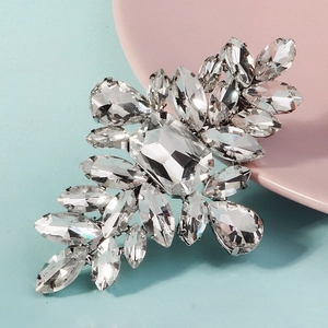 Barrette élégante avec strass, cristaux en forme de larme et taille marquise