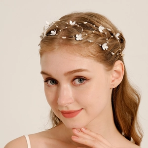 Fascia per Capelli da Sposa con Fiori e Künstliche Perle Fatta a Mano in Filo di Rame Intrecciato Accessori per Capelli per Matrimonio da Donna Stile Foresta Estetica Bianca